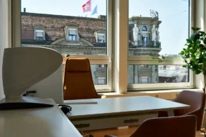 Arbeitsarzt Praxis in Zürich für Arbeitsmedizin - Verkehrsmedizin - Flugmedizin - Reisemedizin und Tauchmedizin - Untersuchungsraum